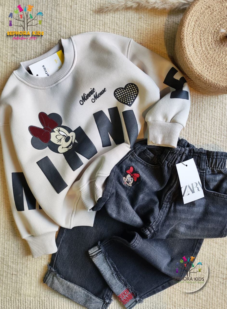 Sweatshirt-shirt and jeans set